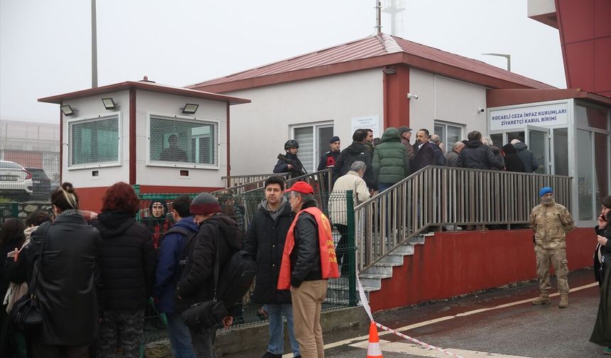 7 kişinin öldüğü fabrika yangını davası başladı!