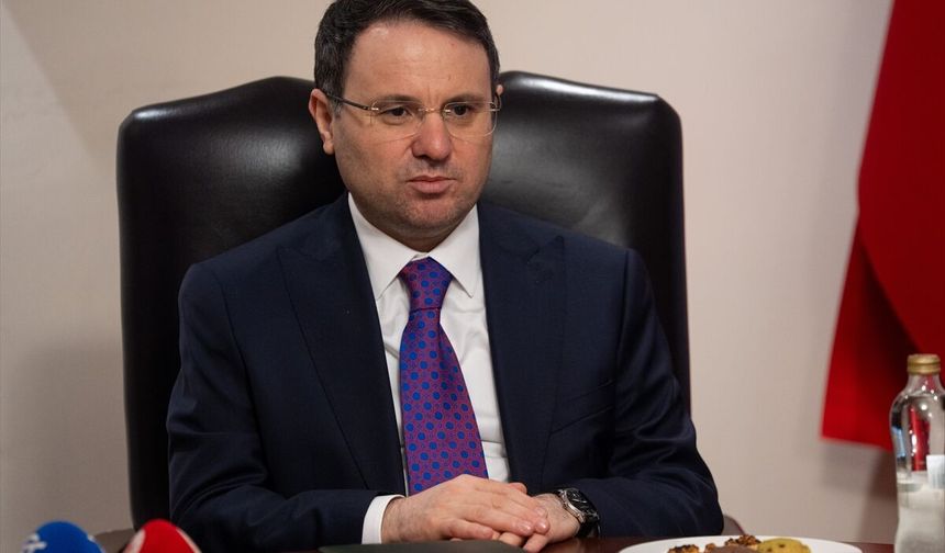 Akın Gürlek: Artık bu gömlek gerçekten dar geliyor!