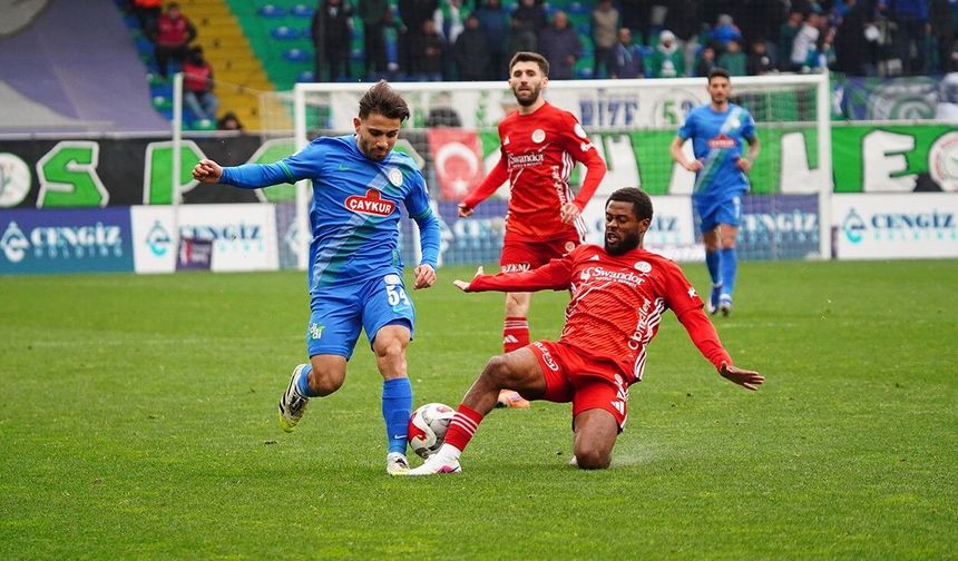 Çaykur Rizespor Antalyaspor'u 1-0 mağlup etti