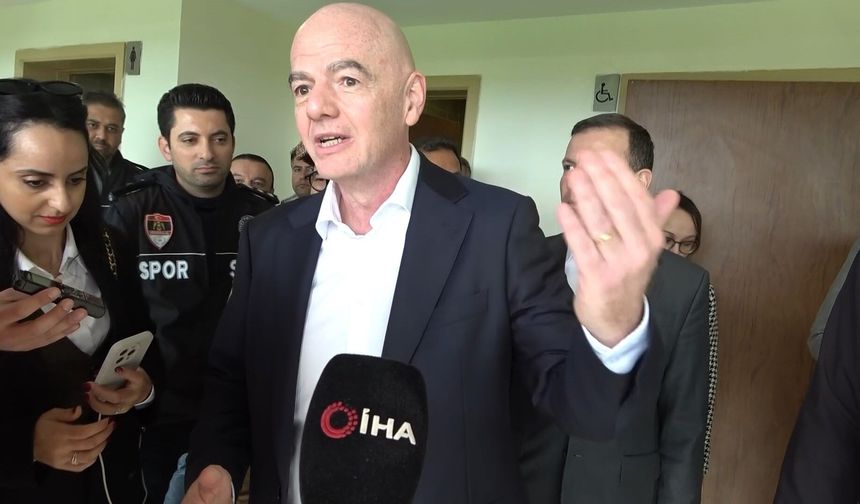 Gianni Infantino, İran Milli Takımı ile görüştü