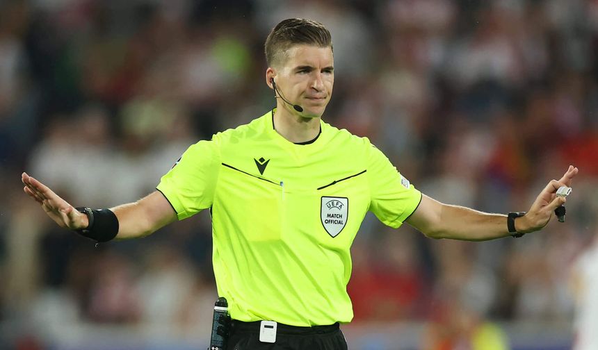 Milli maçta Fransız hakem düdük çalacak!