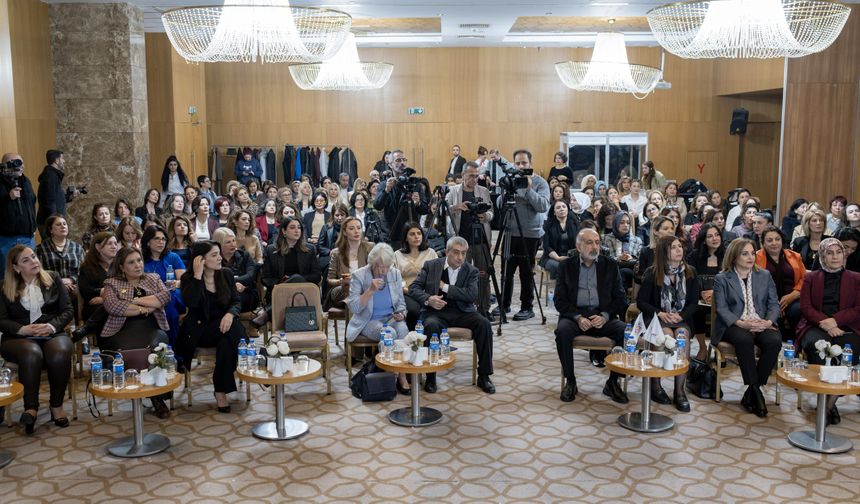 Diyarbakır'da "Kadınlar Barışı Konuşuyor" etkinliği