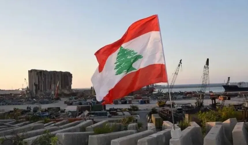 Lübnan, İran'ın Beyrut Büyükelçisi'ni 'istenmeyen kişi' ilan etti!