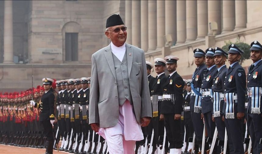 Eski Başbakan ve İçişleri Bakanı gözaltına alındı!