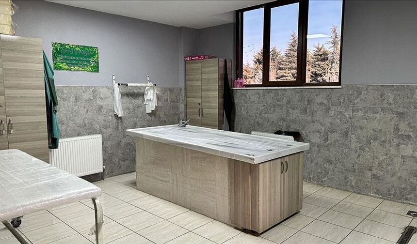 Adana'da ilginç hırsızlık: Gasilhaneden kefen çaldılar