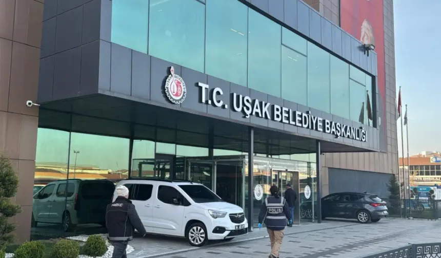 Uşak Belediyesi’ne ikinci dalga operasyon