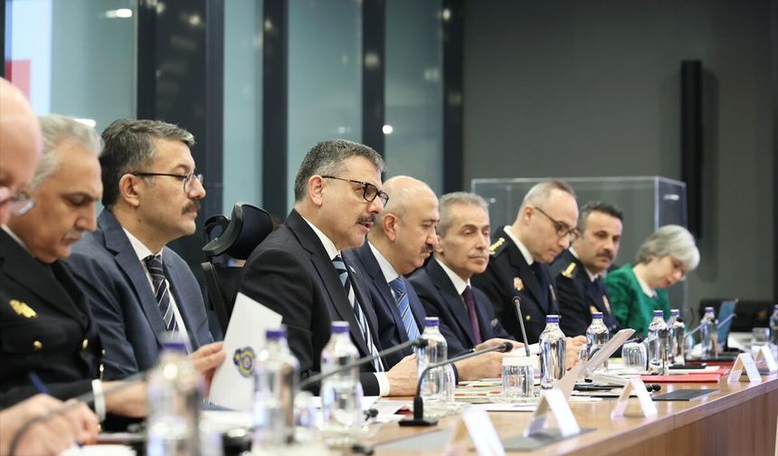 Bakan Çiftçi, Hollandalı bakanlarla görüştü