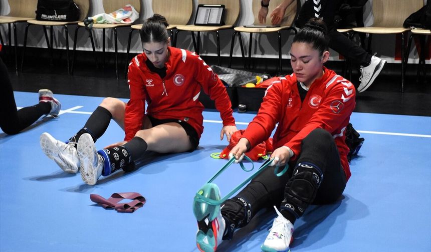 A Milli Kadınlar Macaristan mücadelesine odaklandı!