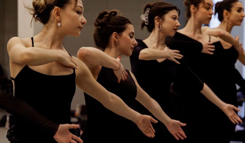 'Momentum'un prömiyeri 17 Nisan'da!