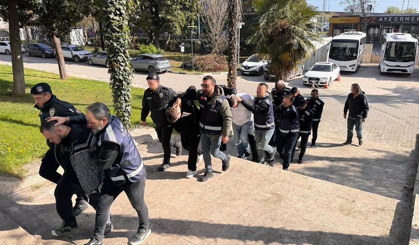 Suç örgütü operasyonunda 25 gözaltı!