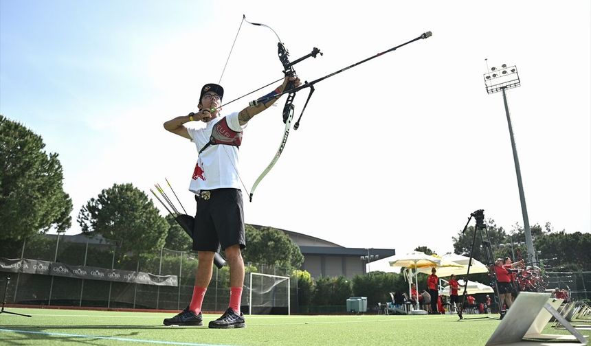Mete Gazoz ünvanını korumak için çalışıyor!