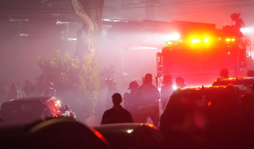 Tarihi kilisede büyük yangın!