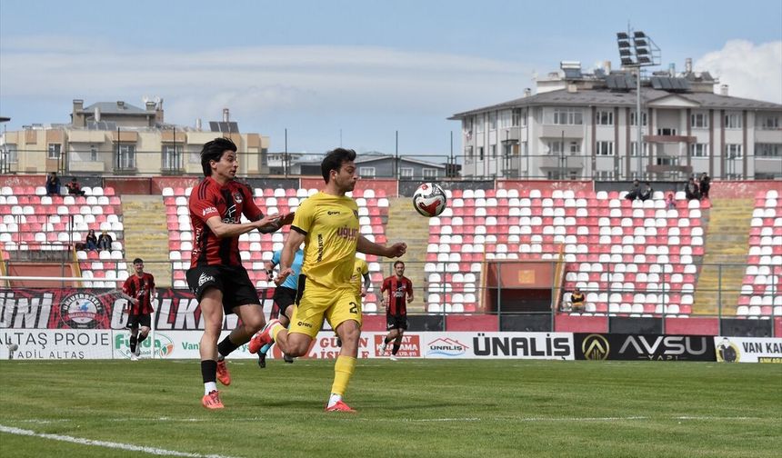 Vanspor kendi sahasında yenildi!