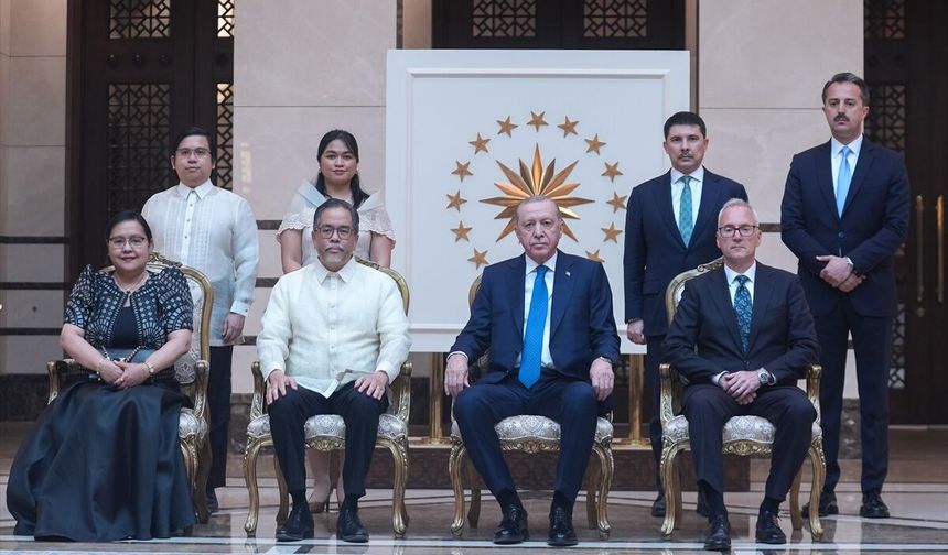 Erdoğan, 5 ülkenin büyükelçisini kabul etti!