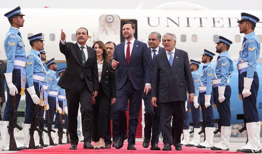 ABD heyeti müzakere için İslamabad'da