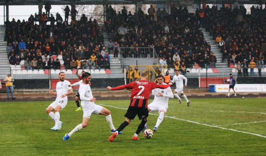 Vanspor, Manisa Futbol Kulübü'ne 1-0 mağlup oldu