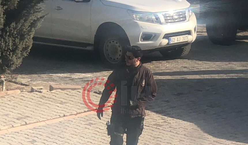 Mustafa Türkay Sonel'in silahlı ve kamuflajlı fotoğrafı ortaya çıktı