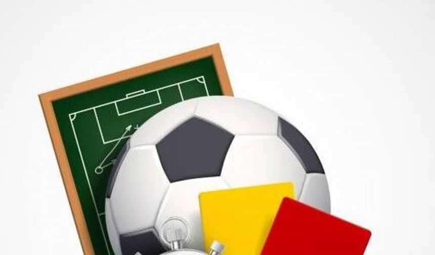 Fenerbahçe-Beşiktaş derbilerinde kart sayısı dikkati çekiyor