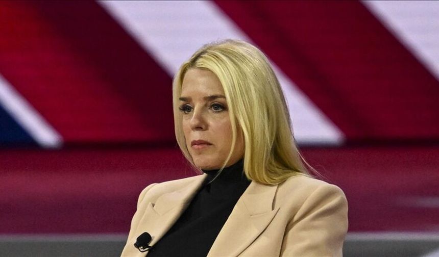 Trump, Adalet Bakanını görevden aldı