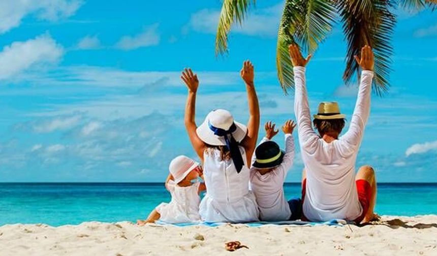 Bakanlıktan tatilcilere 'paket tur' uyarısı!