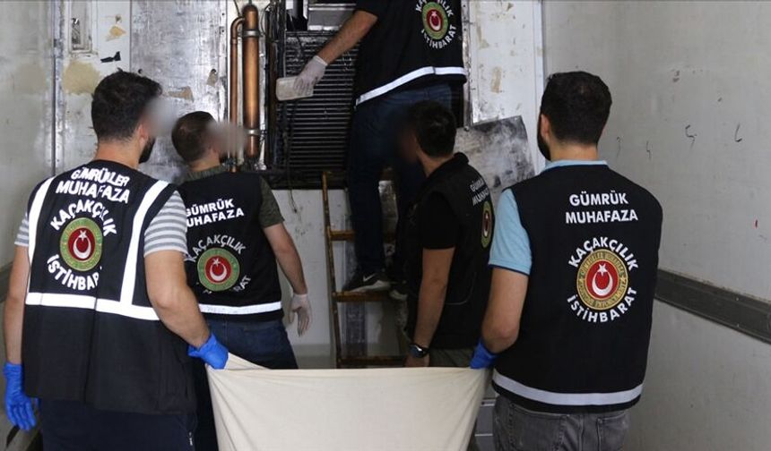 Gümrüklerde 21,8 milyar liralık kaçakçılık engellendi