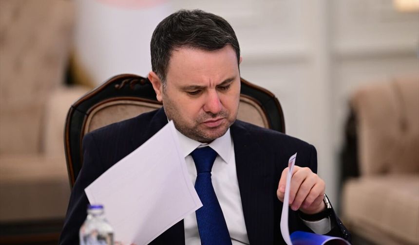 Bakan Gürlek: 9 ilde zehir tacirlerine darbe indirildi!