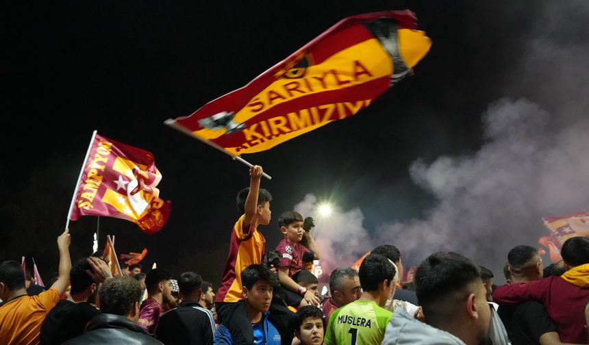 Gaziantep'te Galatasaray'ın 26. şampiyonluğu kutlandı