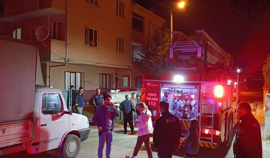 Korku dolu anlar: Eski eşinin evine molotofkokteyli attı