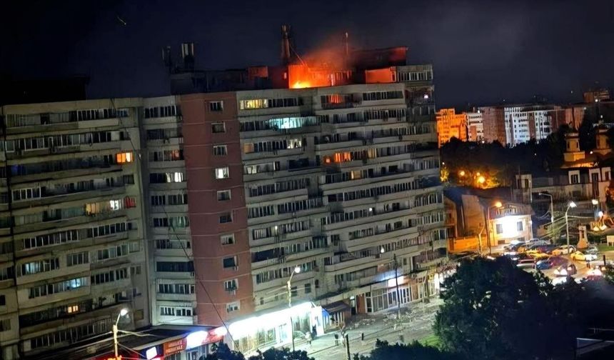 Romanya’daki apartmana Rus İHA’sı isabet etti!