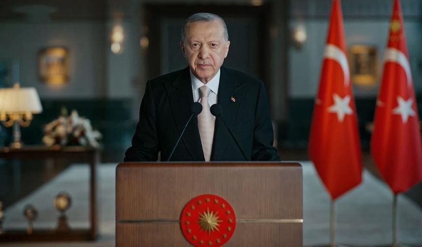 Erdoğan, karne alan öğrencileri tebrik etti!