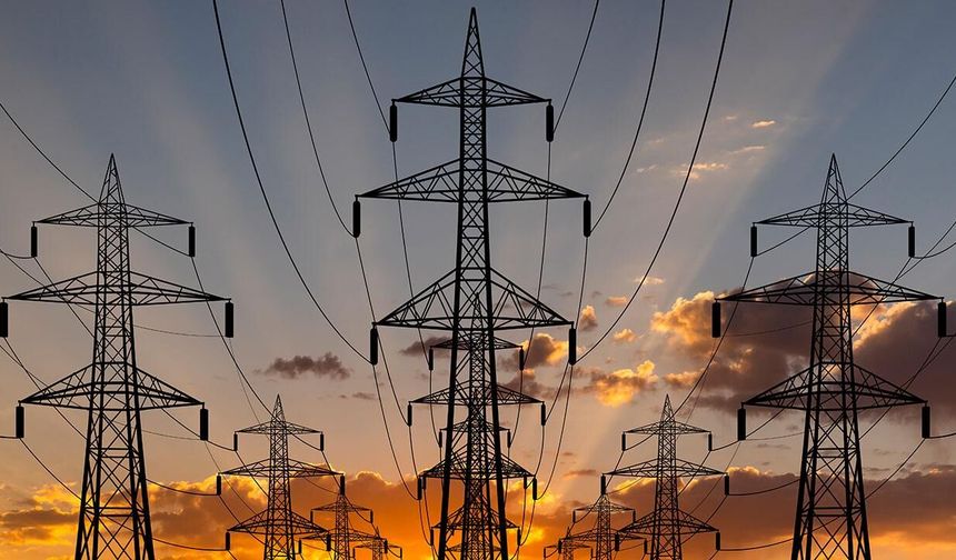 Türkiye'nin elektrik kurulu gücü 125 bin 410 megavat oldu!