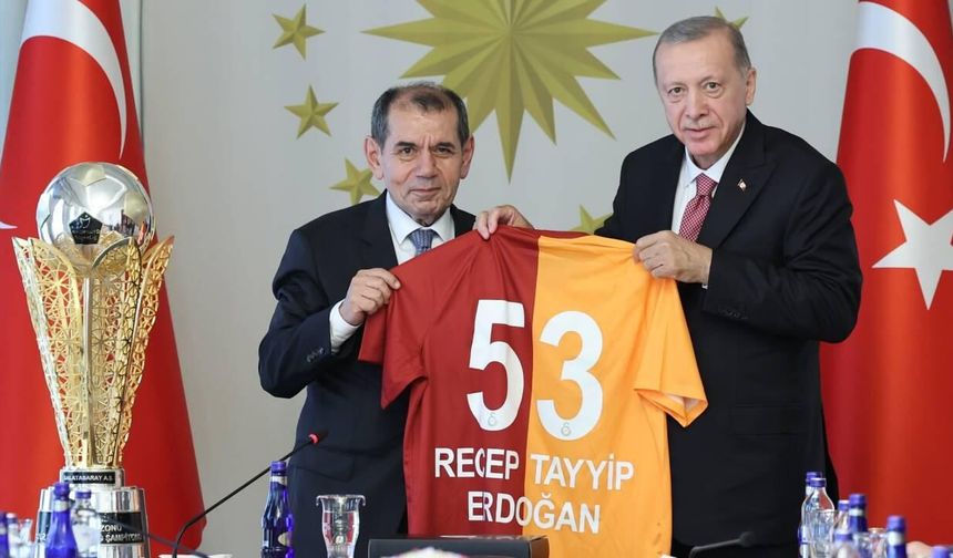 Erdoğan'dan Özbek ile Buruk'a tebrik telefonu!