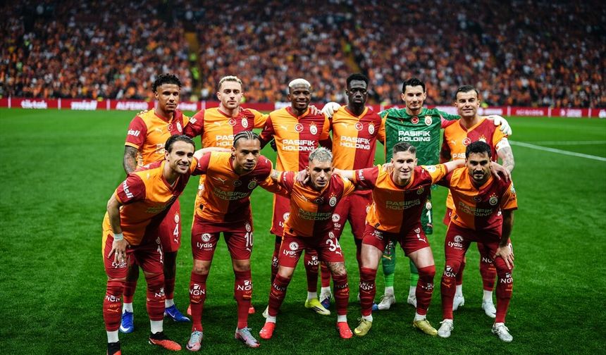 Cumhurbaşkanlığı Kabinesi üyeleri, Süper Lig şampiyonu Galatasaray'ı tebrik etti
