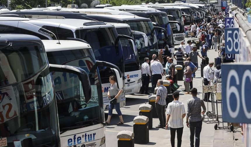 Otobüs biletleri tükendi, ek seferlerin satışına başlandı!