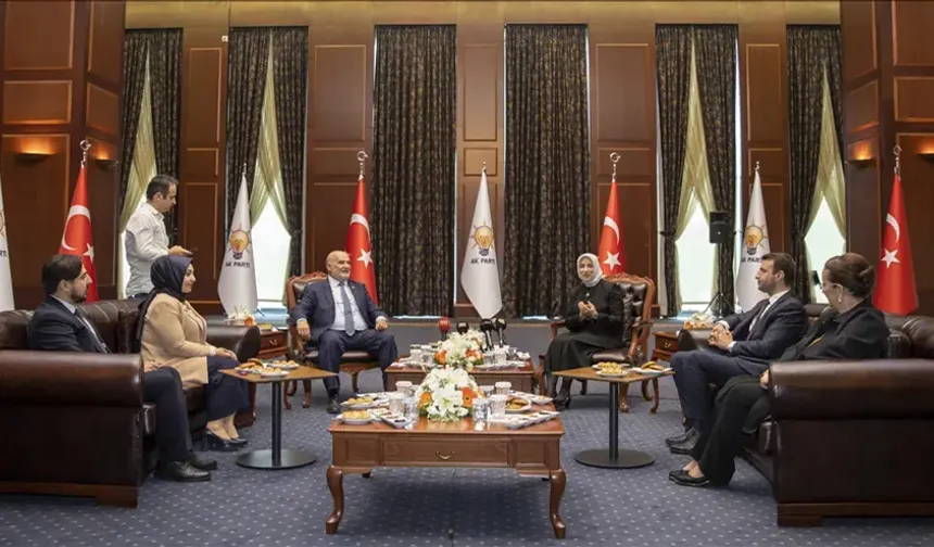 AK Parti ve CHP 3 bayramın ardından bayramlaşacak
