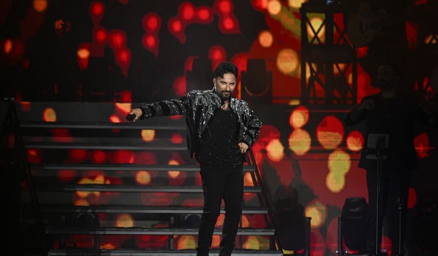 Tarkan Ankara'yı salladı!