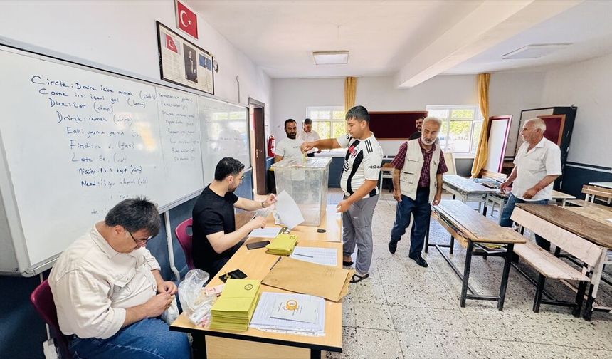 Narin Güran'ın mahallesinde de seçim yapıldı