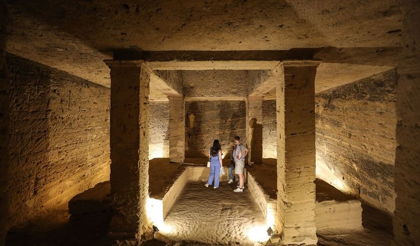 İskenderiye'deki Kom el-Şukafa Mezarları Roma dönemi geleneklerine ışık tutuyor