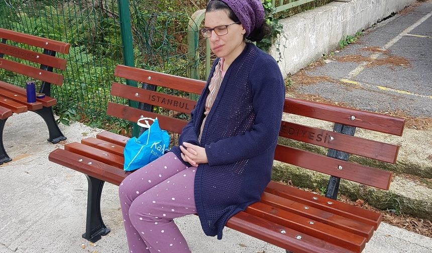 Komadan çıkan kadın: Eşim beni camın önüne sürükledi ve sırtımdan itti!