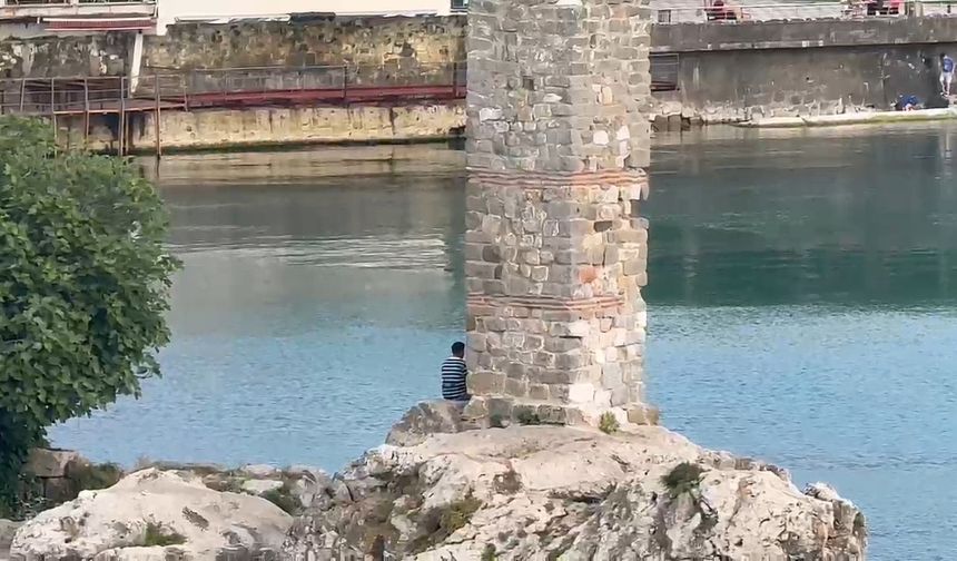 Tarihe de saygı yok