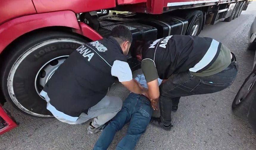 TIR'da 408 bin 235 uyuşturucu hap ele geçirildi!