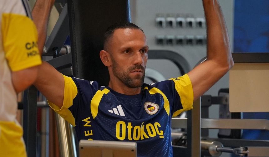 Vedat Muriqi, çalışmalara başladı