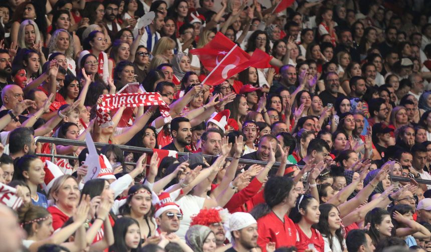A Milli Kadın Voleybol Takımı, Çin’i 3-2 mağlup etti