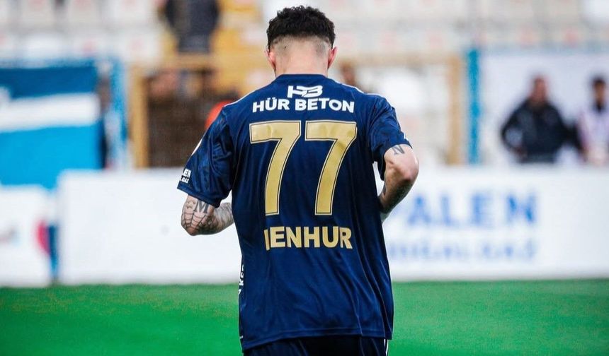 Benhur Keser Erzurumspor'a veda etti!
