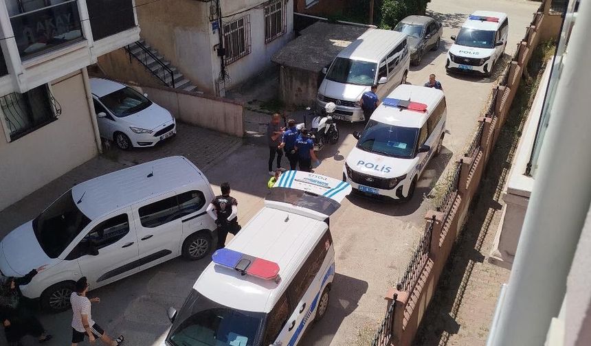 Misafir olduğu evde başından vurulmuş halde bulundu!