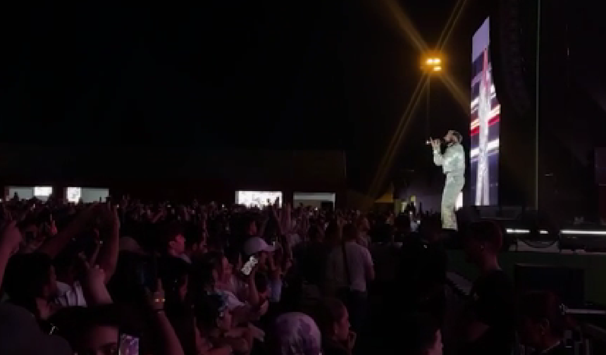 Şarkıcı Sefo, Sıfır Atık Festivali'nde konser verdi
