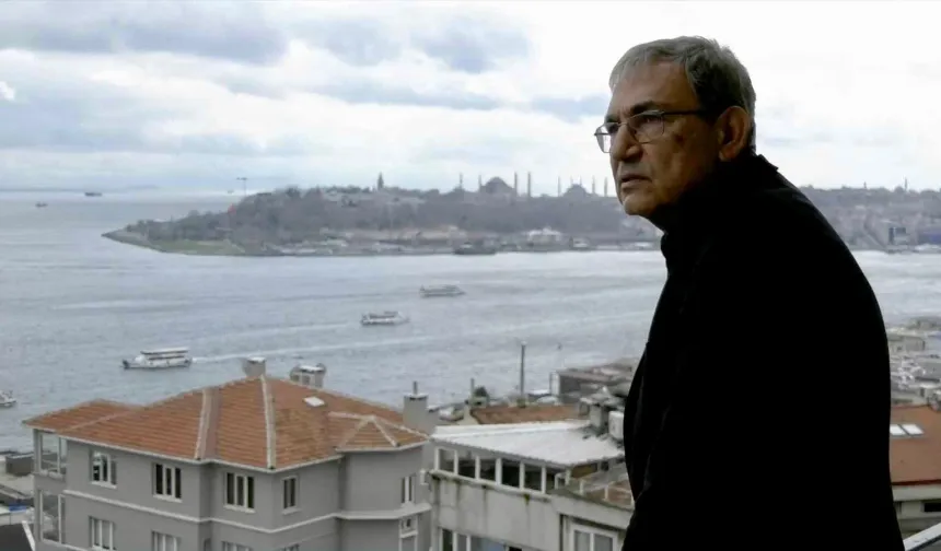 Orhan Pamuk'tan yeni kitap: Kelimeler ve Resimler