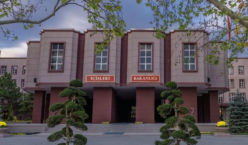 İçişleri Bakanlığı'ndan 'çıplak arama' iddialarına soruşturma