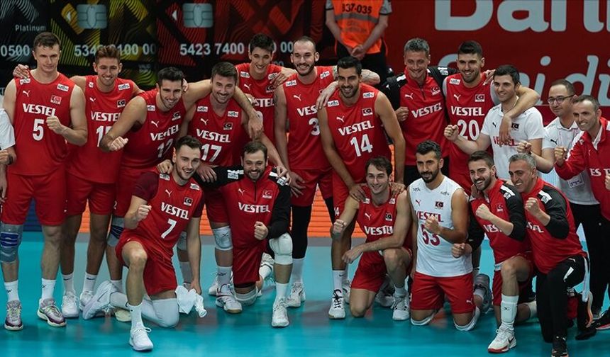A Milli Erkek Voleybol Takımı, dünya sıralamasında ilk 10'da yer aldı