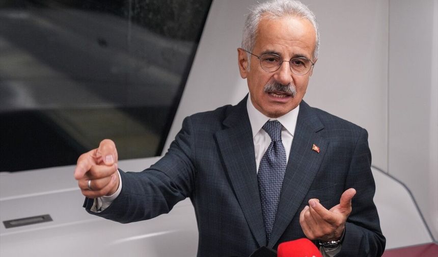 Uraloğlu: Türkiye'nin en uzun metro hattını tamamladık